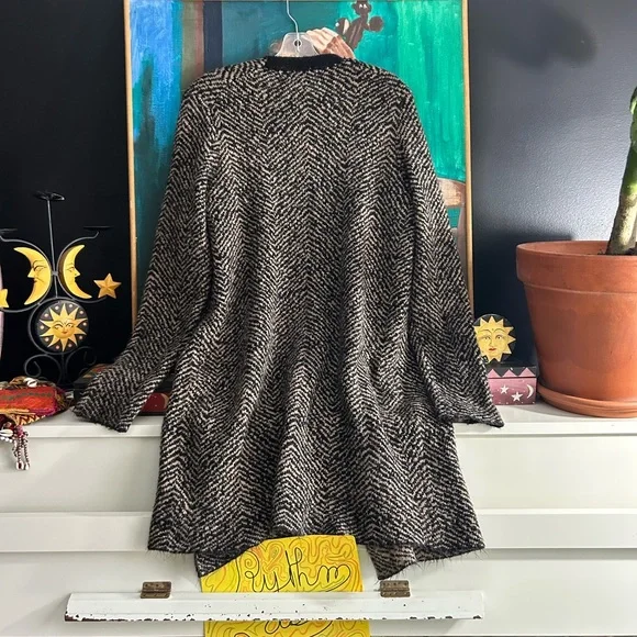 ALFRED SUNG Black and Tan Cardigan Medium - Picture 4 of 13